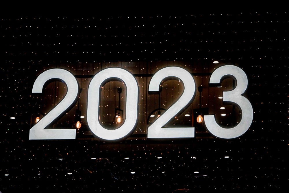 Ο πλανήτης ξεκίνησε να υποδέχεται το 2023   