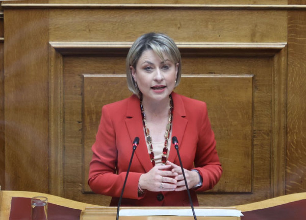 Αλεξοπούλου: Στη Βουλή νέα παράταση της παραχώρησης κοινοχρήστων χώρων στα καταστήματα εστίασης