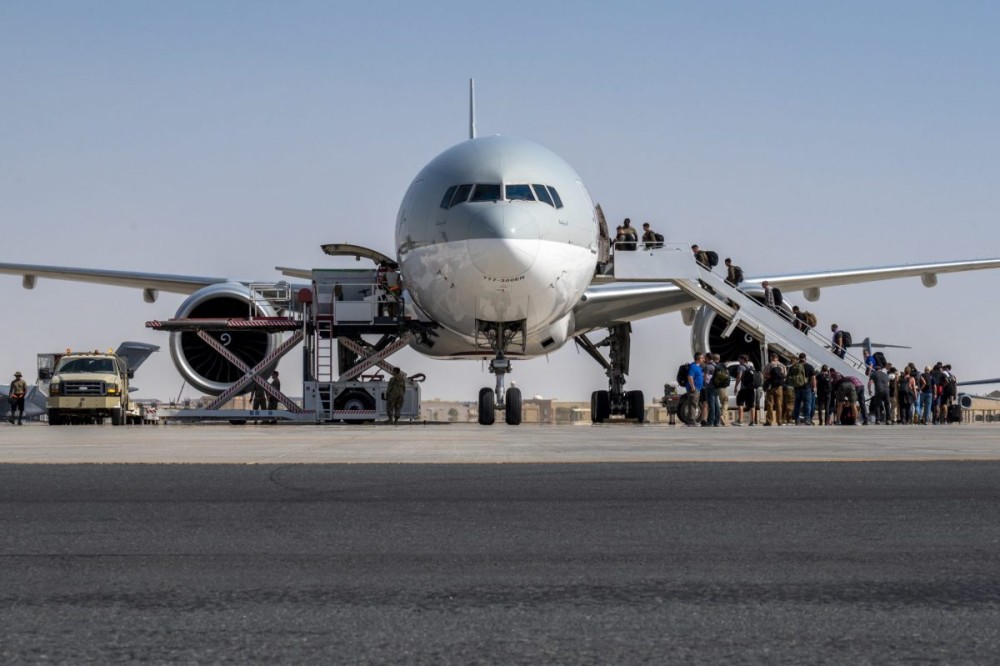 Οι αεροπορικές εταιρείες ακυρώνουν πτήσεις προς το Τελ Αβίβ