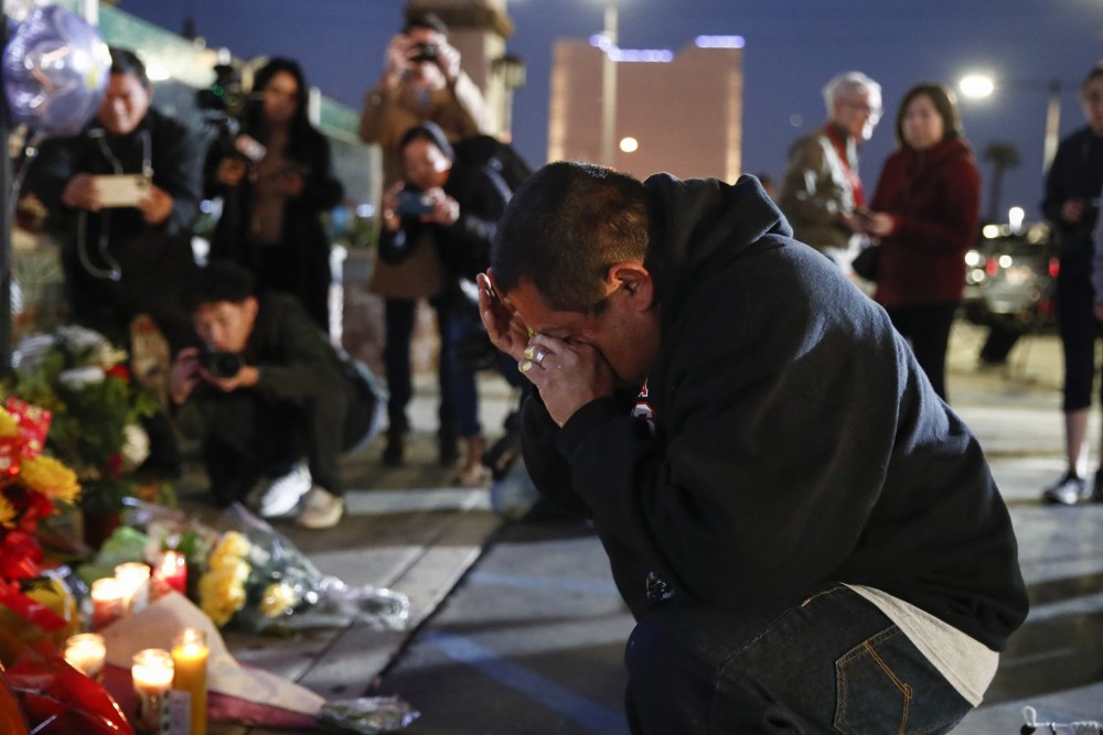 Σε κατάσταση σοκ η Καλιφόρνια από τα δύο περιστατικά μαζικών πυροβολισμών