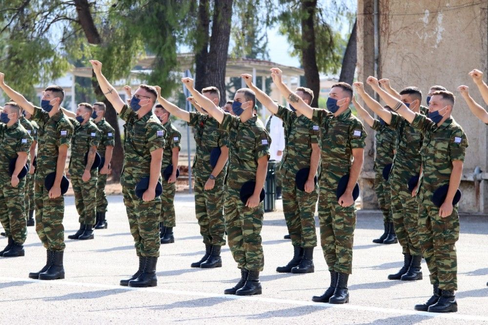 Μόνιμοι &#8211; ΕΠΟΠ: Αυτά είναι τα προσόντα για 2.900 προσλήψεις &#8211; Δείτε το ΦΕΚ