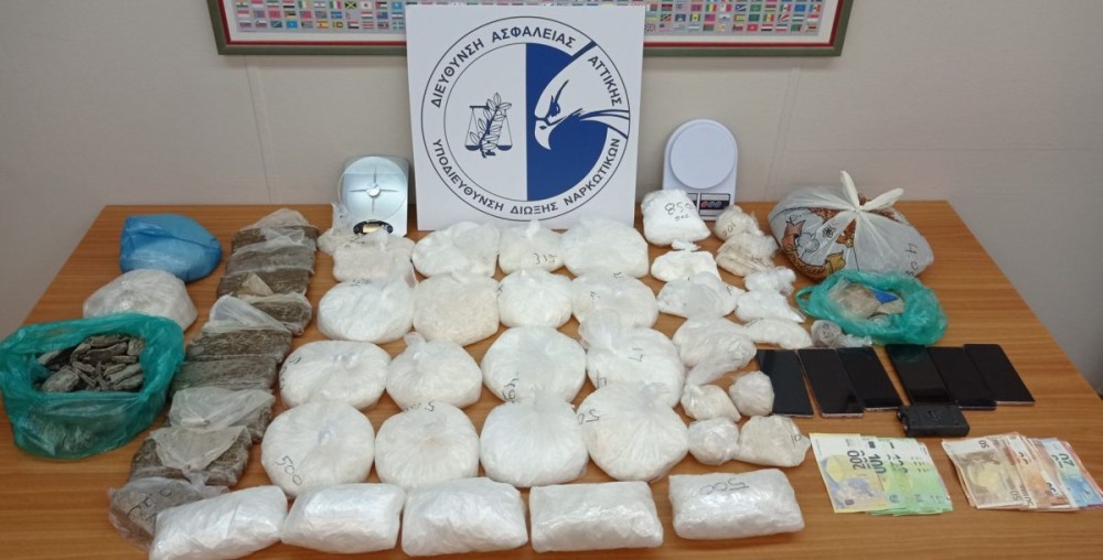 Εξαρθρώθηκε διεθνές κύκλωμα ναρκέμπορων από την ΕΛΑΣ &#8211; Διακινούσε κοκαΐνη από την Λατινική Αμερική