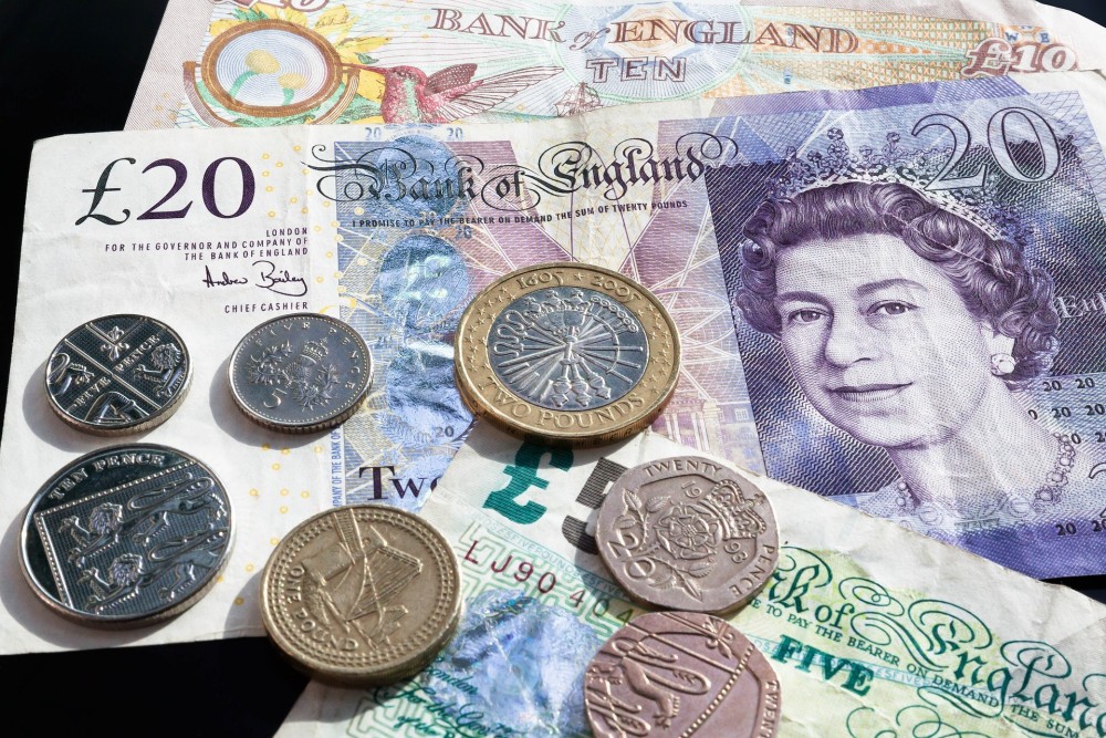 Βρετανία: Η BoE κατέγραψε κέρδη £3,8 δισ. από τις πωλήσεις ομολόγων