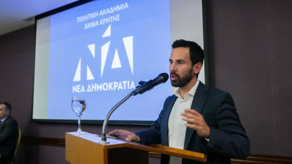 Νίκος Ρωμανός για τα τρολ της Κουμουνδούρου: Ντροπή να κρύβεται επί τόσες μέρες ο επίσημος ΣΥΡΙΖΑ