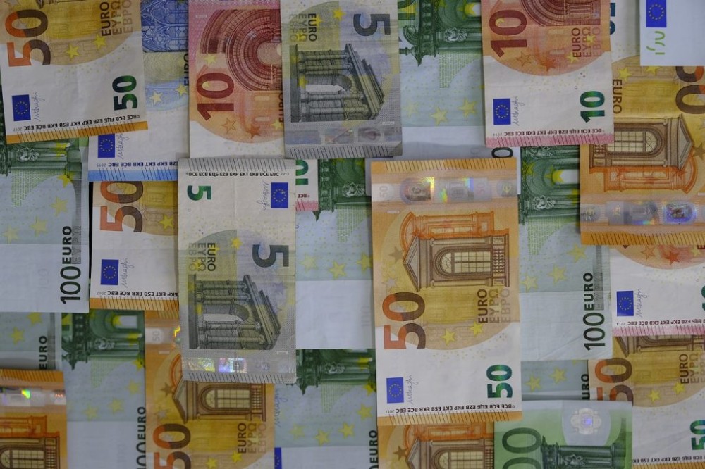 Απόθεμα ασφαλείας 30 δισ. ευρώ στα κρατικά ταμεία