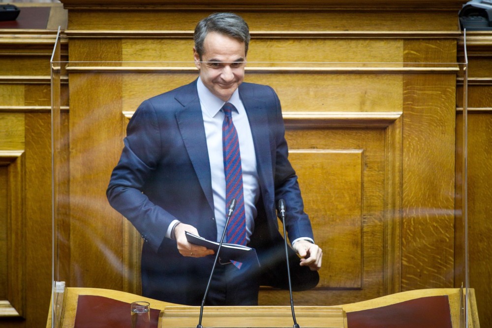 Μητσοτάκης στη Βουλή: Εθνική μειοψηφία ο ΣΥΡΙΖΑ στα θέματα άμυνας