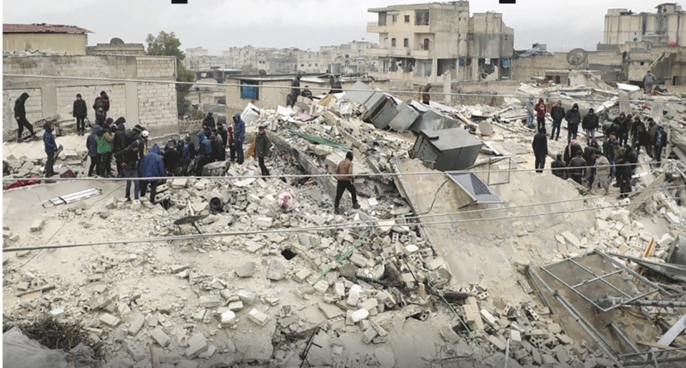 Σχεδόν 300.000 οι εκτοπισμένοι λόγω του σεισμού στη Συρία