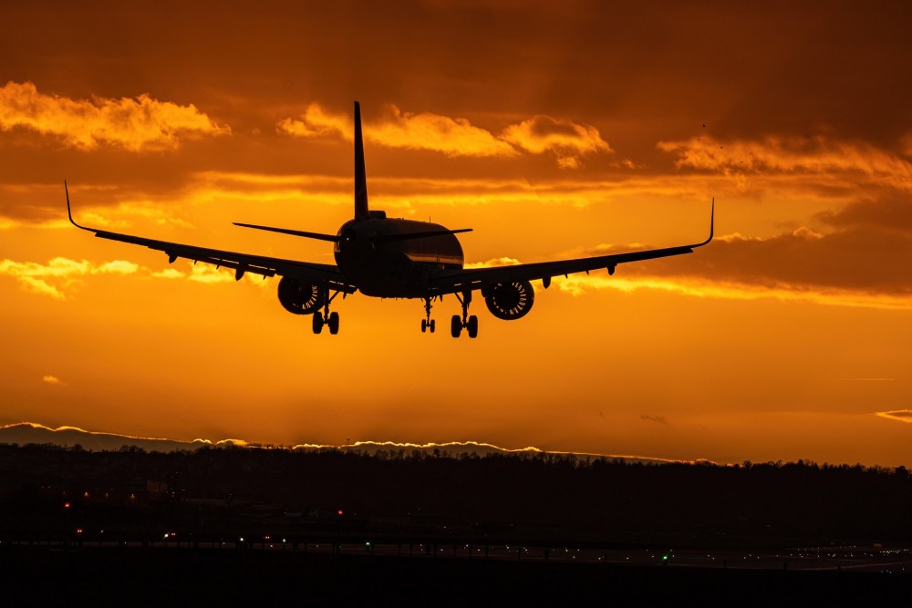 «Πέταξε» η επιβατική κίνηση στα αεροδρόμια της Ελλάδας: Αύξηση άνω του 76% τον Ιανουάριο του 2023
