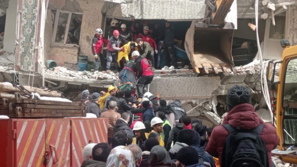 Δήμος Θεσσαλονίκης: Συγκέντρωση ανθρωπιστικής βοήθειας για τους σεισμόπληκτους σε Τουρκία &#8211; Συρία