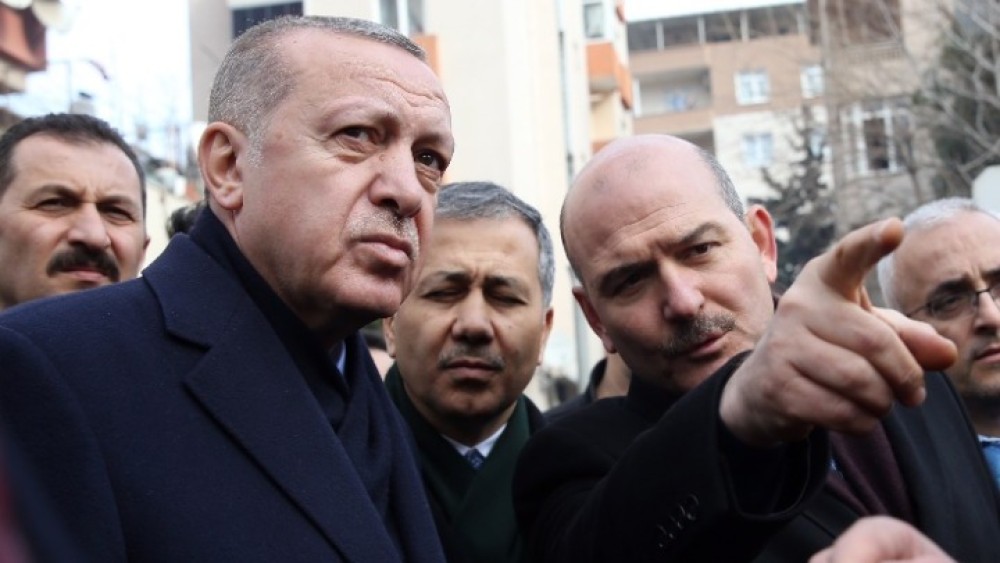 Το τερμάτισε ο Σοϊλού: Αμερικανέ πρέσβη «πάρε τα βρώμικα χέρια σου από την Τουρκία»