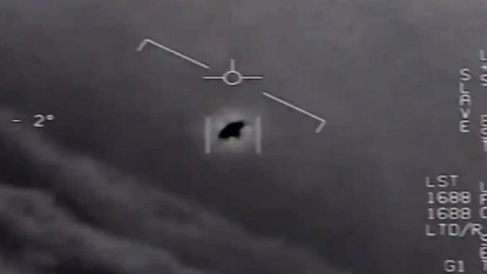 Λευκός Οίκος για UFO: Δεν είναι εξωγήινα τα άγνωστα ιπτάμενα αντικείμενα