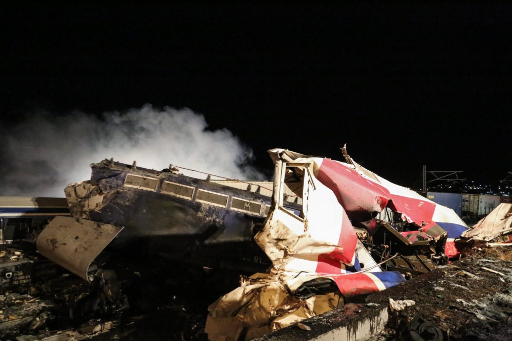 Τραγωδία στα Τέμπη: Tουλάχιστον 36 νεκροί-66 τραυματίες, οι 6 σε ΜΕΘ