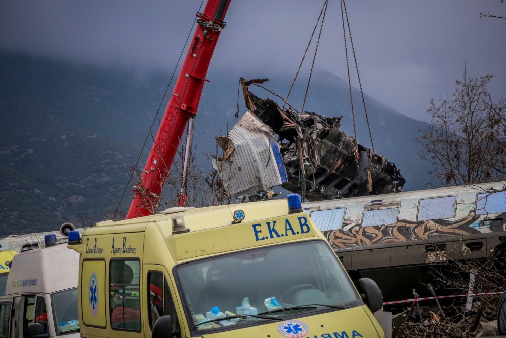 Τραγωδία στα Τέμπη: Συνελήφθη ο σταθμάρχης-Για κακουργήματα θα διωχθούν οι υπεύθυνοι