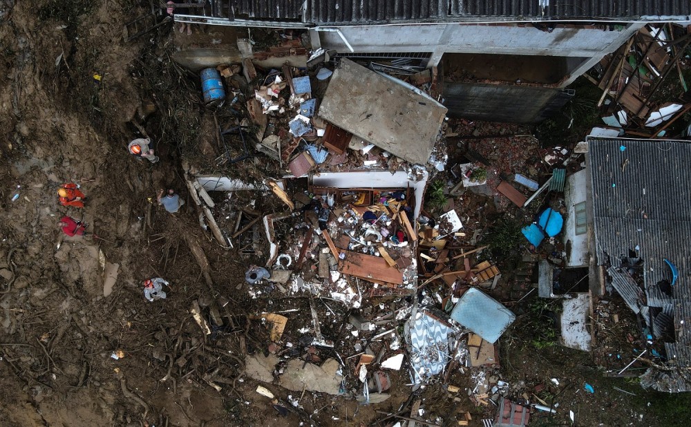 64 οι νεκροί από τις πλημμύρες στη Βραζιλία σύμφωνα με νεότερο απολογισμό       