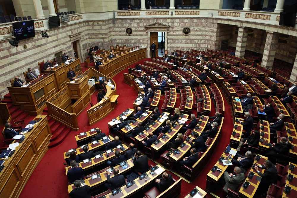 Βουλή: το δώρο του Κώστα Τασούλα στους νέους βουλευτές