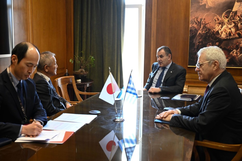 Συνάντηση Παναγιωτόπουλου με τον Πρέσβη της Ιαπωνίας Νακαγιάμα Γιασουνόρι