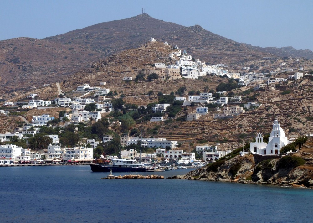 Η Ίος &#8220;top προορισμός&#8221; για γνωριμία με την Ελλάδα, αναφέρει κορυφαίο αμερικανικό ταξιδιωτικό site