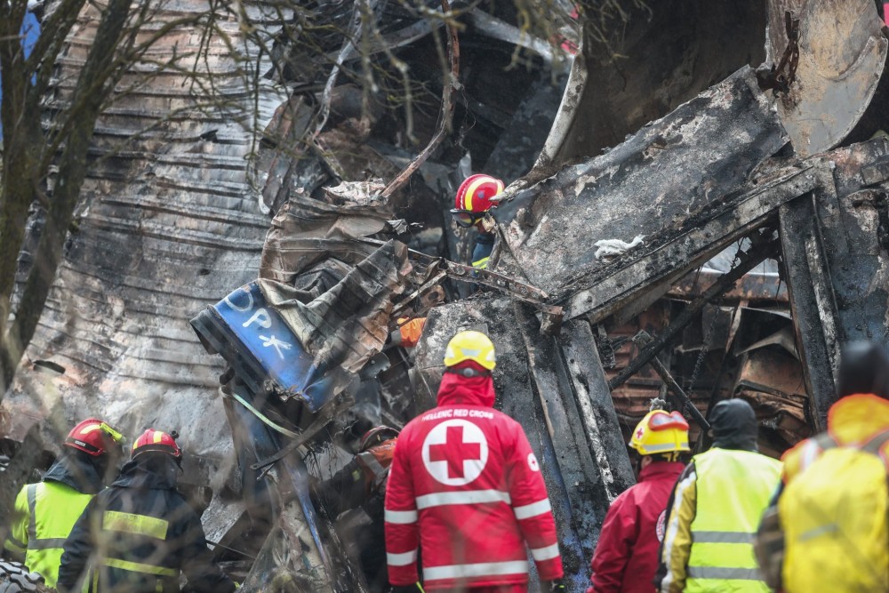 Τραγωδία στα Τέμπη: Πέντε τραυματίες σε ΜΕΘ – Αποσωληνώθηκε ένας  ασθενής του Παπαγεωργίου
