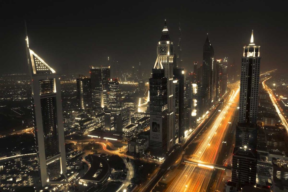 Στα γαλανόλευκα ουρανοξύστης στο Ντουμπάι λόγω της 25ης Μαρτίου (Βίντεο)