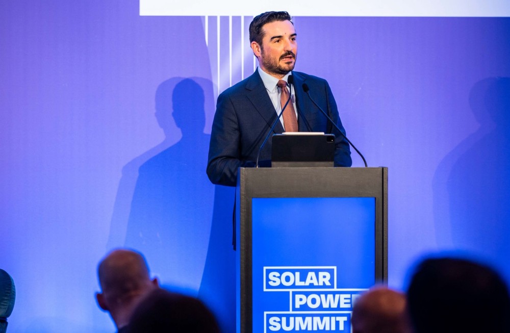 Χαντάβας στο SolarPower Summit στις Βρυξέλλες: Στόχος το 1TW ηλιακής ενέργειας στην Ευρώπη έως το 2030