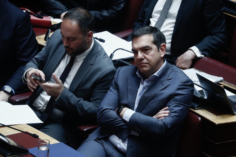 Εθνική εξαίρεση και πάλι ο ΣΥΡΙΖΑ: Με ψήφους ΝΔ και ΠΑΣΟΚ το οριστικό μπλόκο στο κόμμα Κασιδιάρη