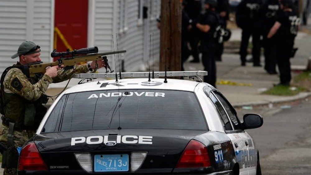 Έρευνα για το θάνατο αφροαμερικανού από αστυνομικό στην Ουάσινγκτον