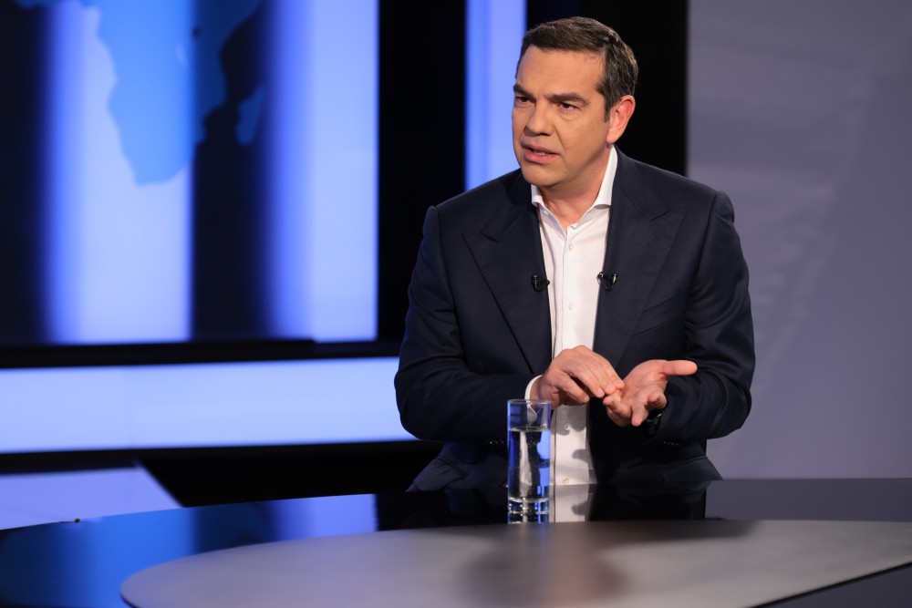 Σχεδόν… κατηγορηματικός ο Τσίπρας για το πρωθυπουργικό αεροσκάφος