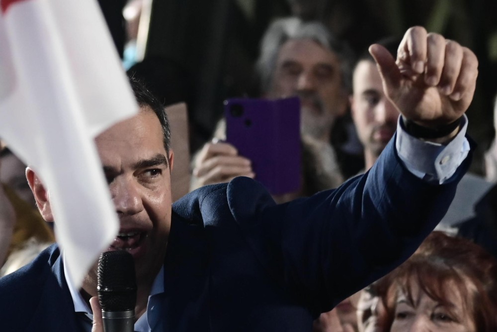 Εκλογές 2023 - Τσίπρας: Εκλιπαρεί για «προοδευτική κυβέρνηση» με fake news για Μητσοτάκη