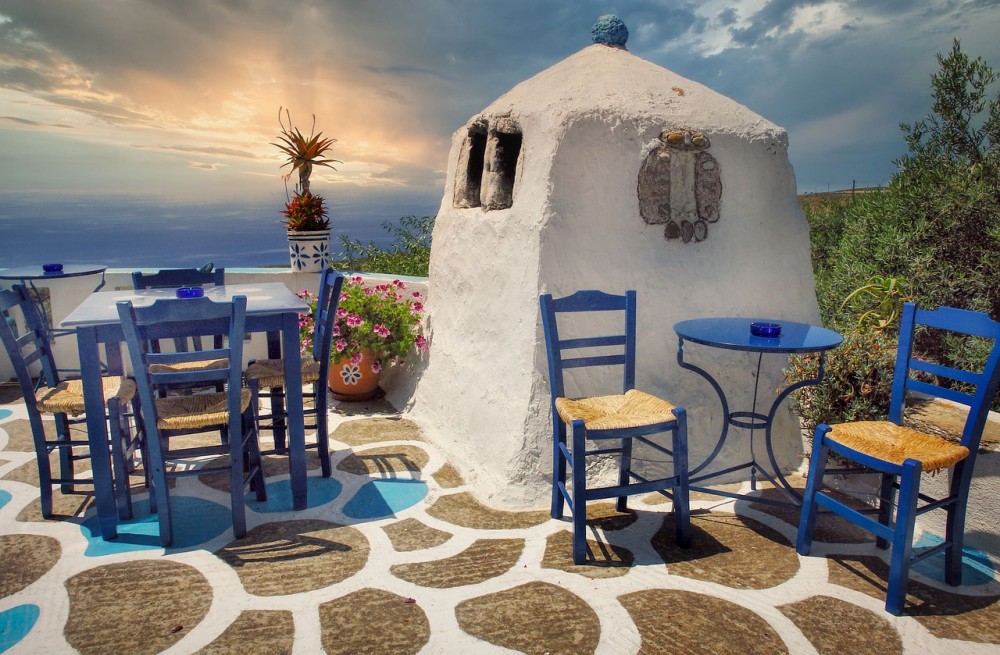 H Ελλάδα έχει σπάσει όλα τα ρεκόρ εισπράξεων στον τουρισμό