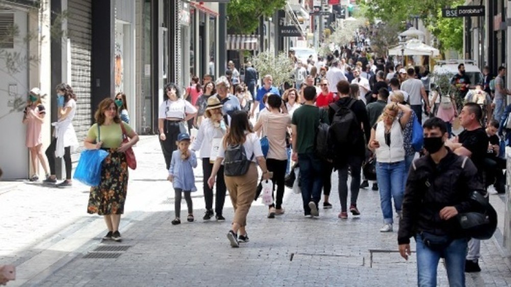 Μειώνεται σταθερά ο πληθυσμός  στην Ευρώπη – Οι εκτιμήσεις για την Ελλάδα