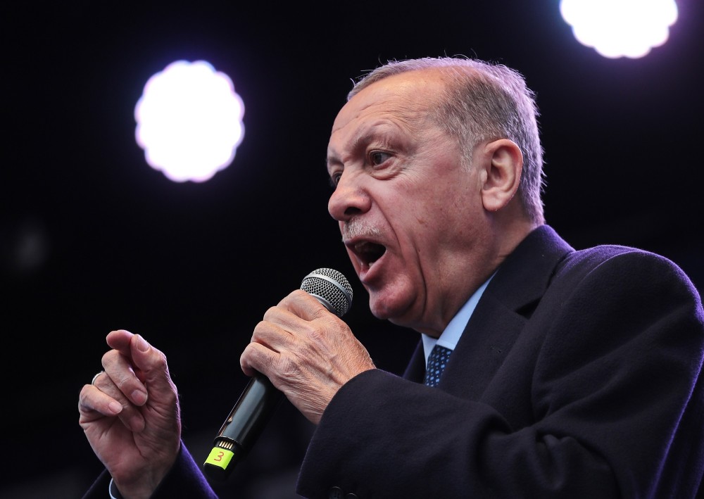 Επίθεση Ερντογάν σε δυτικά μέσα ενημέρωσης - Καταγγέλλει απόπειρα χειραγώγησης Τούρκων ψηφοφόρων