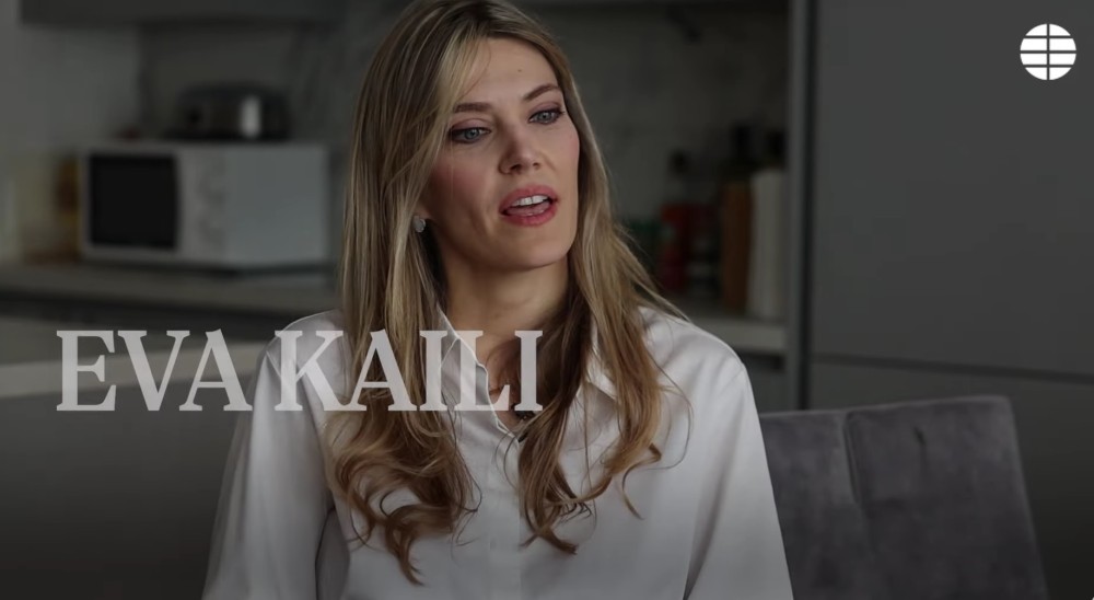 Πρώτη τηλεοπτική συνέντευξη για την Εύα Καϊλή: «Ό,τι δεν σε σκοτώνει σε κάνει πιο δυνατό» (Βίντεο)