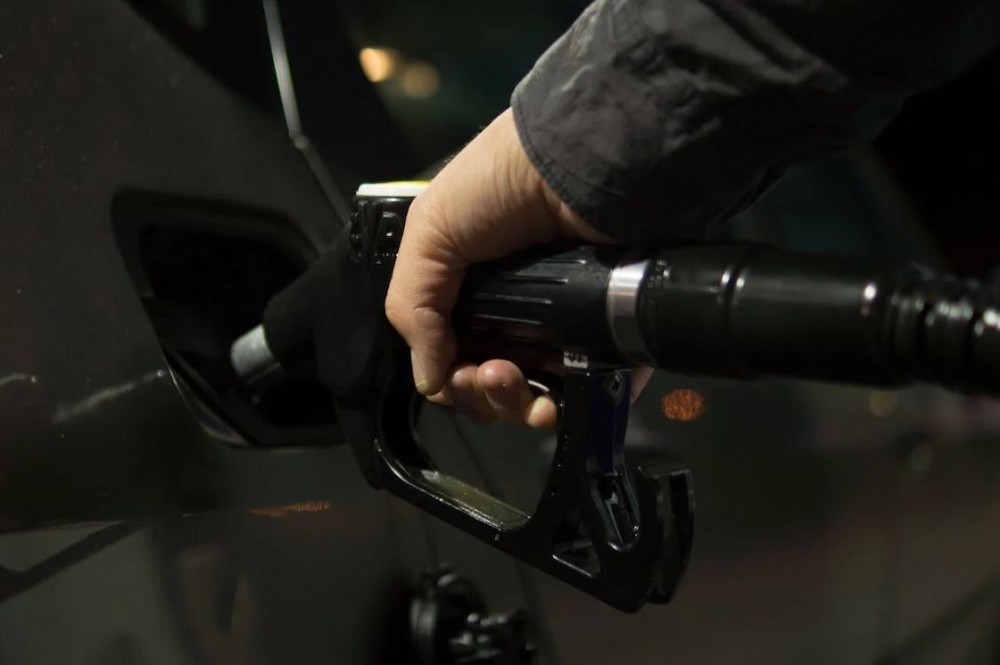 ΟΠΕΚ+: ενδεχόμενη επιπλέον μείωση στην παραγωγή πετρελαίου, σύμφωνα με το Reuters