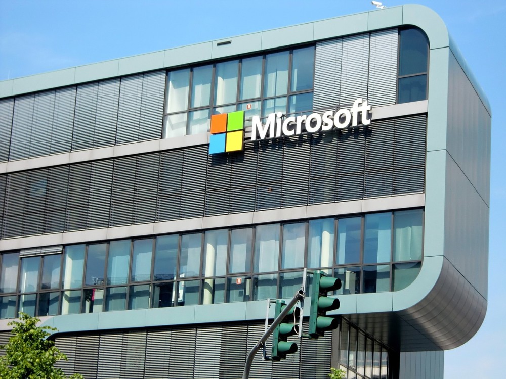 ΗΠΑ: πρόστιμο – Μαμούθ 18,67 εκατ. ευρώ στην Microsoft για συλλογή πληροφοριών από παιδιά