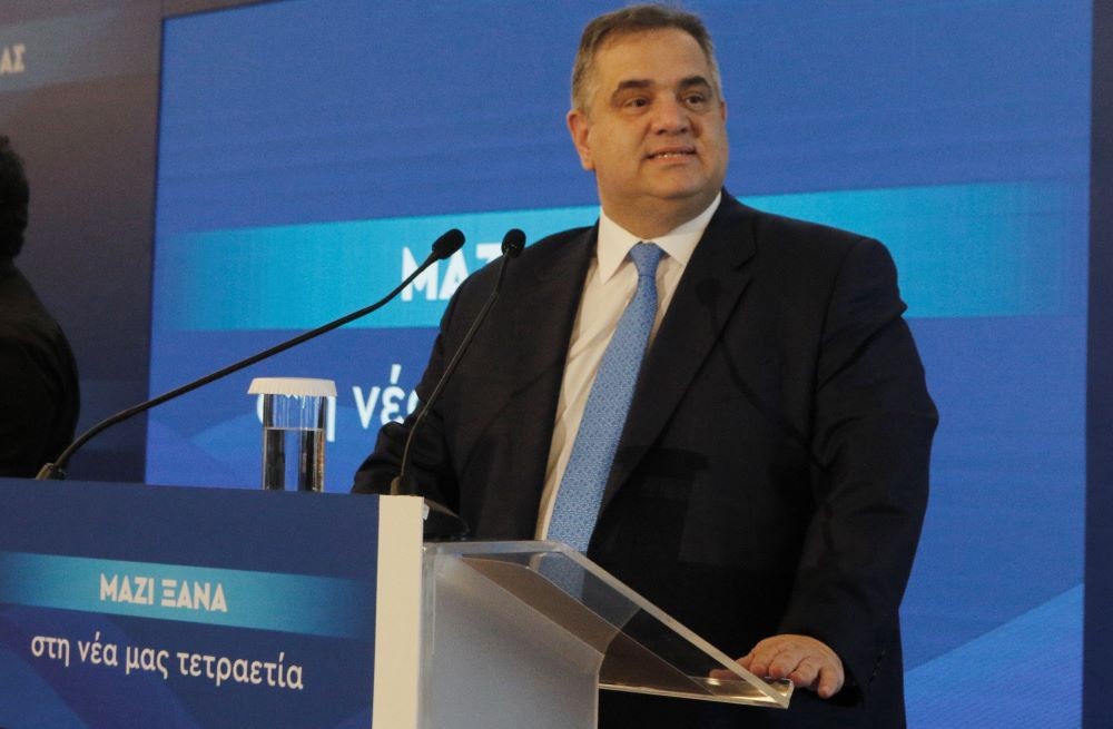 Bασίλης Σπανάκης: ορκωτός λογιστής και τώρα υφυπουργός Εργασίας και Κοινωνικής Ασφάλισης