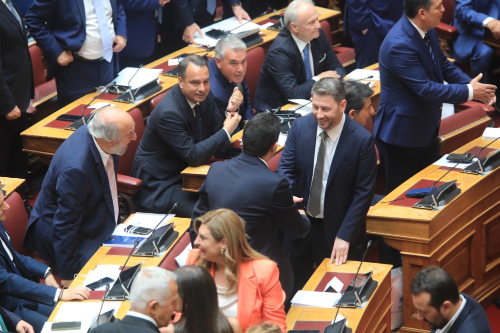 Η Βουλή, η παραίτηση Τσίπρα και η «εκδίκηση» του…  Ανδρουλάκη