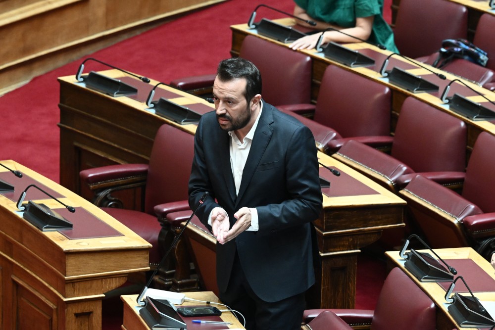 «Κωλοτούμπα» του ΣΥΡΙΖΑ για το οικονομικό νομοσχέδιο - Η απάντηση Χατζηδάκη
