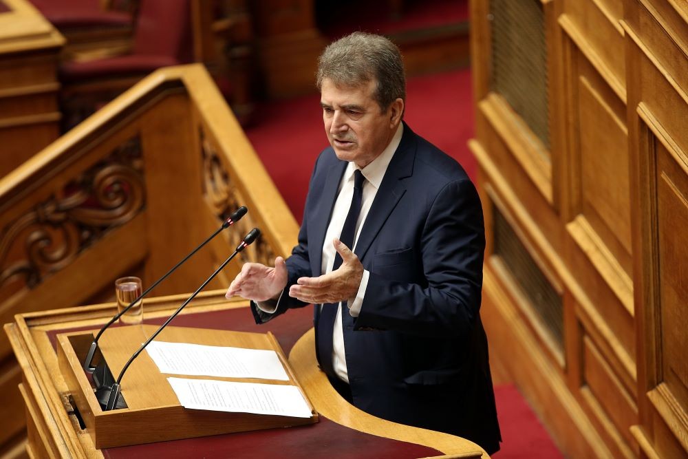 Μιχάλης Χρυσοχοΐδης: Η βία δεν έχει θέση, ούτε μέσα στη Βουλή, ούτε στη Δημοκρατία