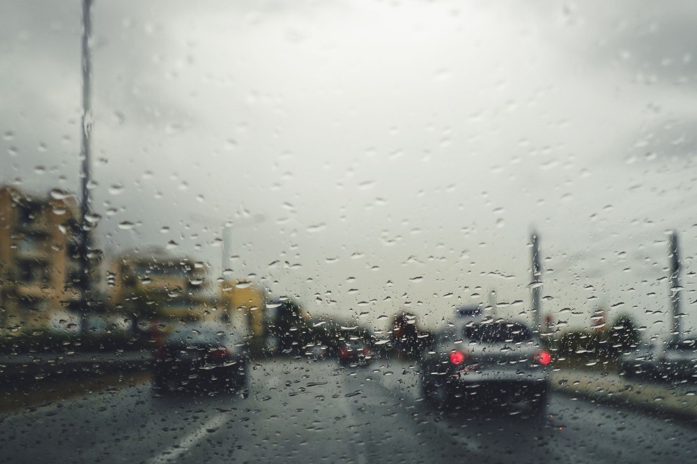 Έκτακτο δελτίο καιρού: έρχεται ο «Petar» με βροχές και καταιγίδες