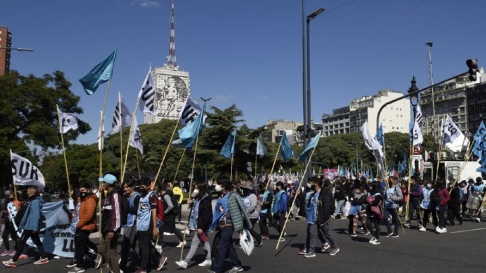 Αργεντινή: στο χάος βυθίζεται η... Ατλαντίδα του Τσίπρα