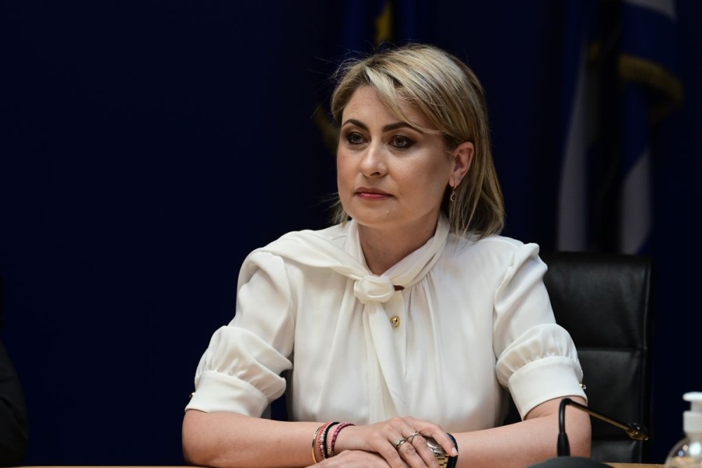 Χριστίνα Αλεξοπούλου: Οδική ασφάλεια, Κ.Ο.Κ. και ηλεκτροκίνηση, άμεσες προτεραιότητες