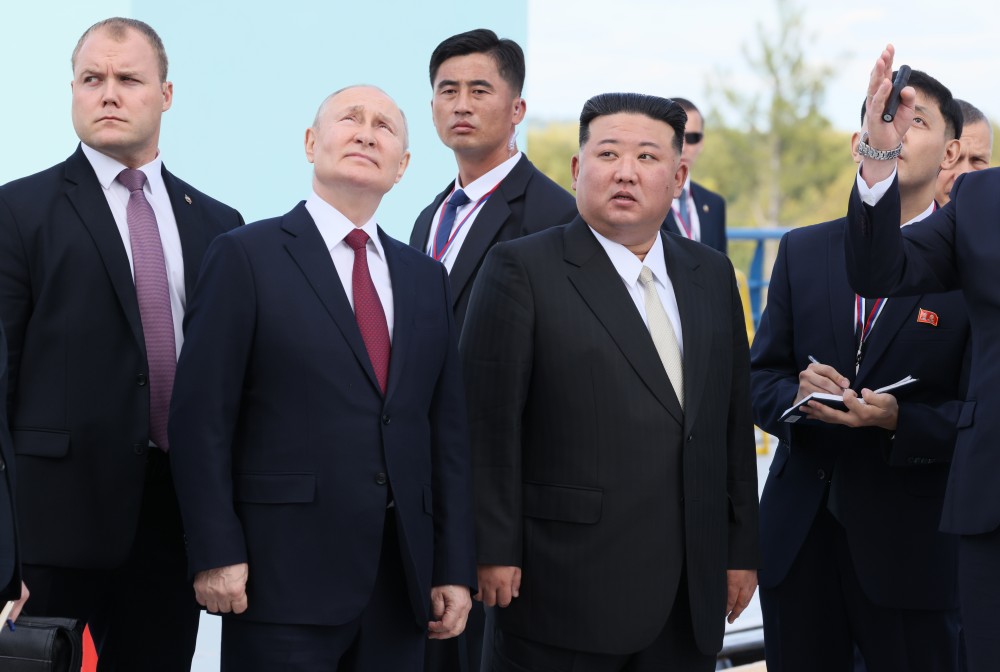 Κιμ Γιονγκ Ουν σε Βλαντιμίρ Πούτιν: Υποστηρίζω την ιερή μάχη σας με τη Δύση - Συνάντηση στο Βοστότσνι