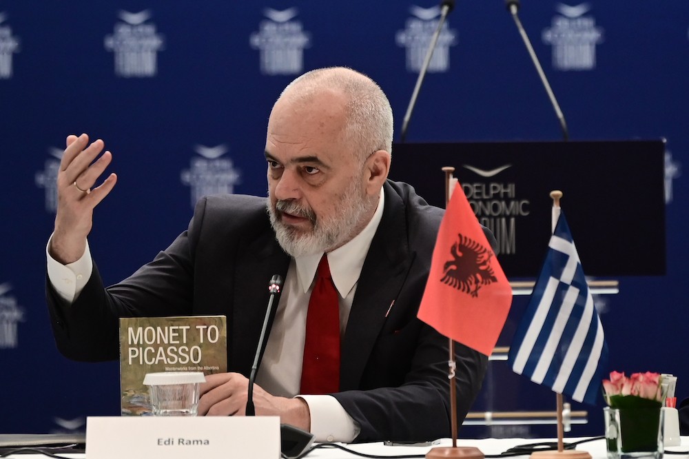 Έντι Ράμα: Αλβανός πολίτης ο Μπελέρης, να λογοδοτεί όπως όλοι - Θησαυρός η ελληνική μειονότητα
