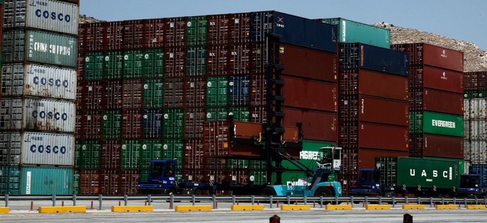 Handelsblatt: Τo λιμάνι του Πειραιά είναι τώρα το Νο 1 στη Μεσόγειο