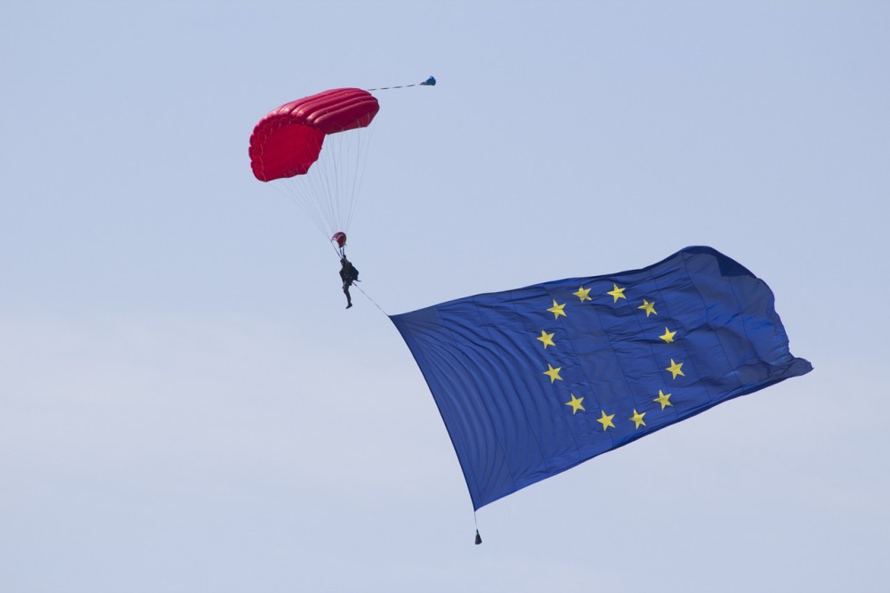 Έρολ Ούσερ: Ήρθε η ώρα η ΕΕ να δράσει με υπευθυνότητα