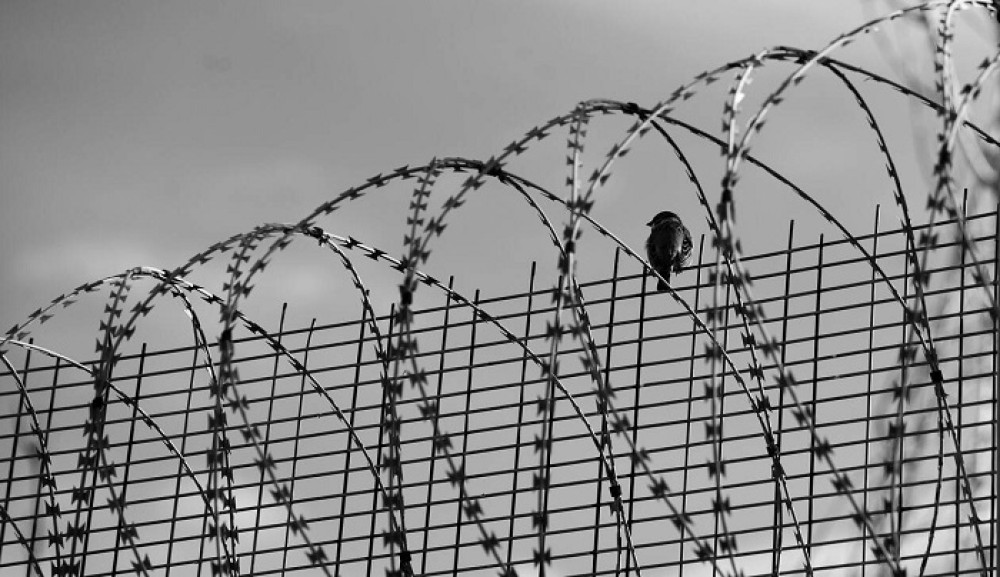 Φυλακές Τρικάλων: Κρατούμενος χτύπησε σωφρονιστικό υπάλληλο με …τηγάνι&#33;