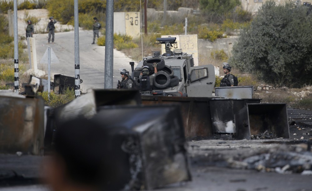 Σφίγγει τον κλοιό ο ισραηλινός στρατός στη Γάζα - Μαχητικά έπληξαν περίπου 450 στόχους της Χαμάς