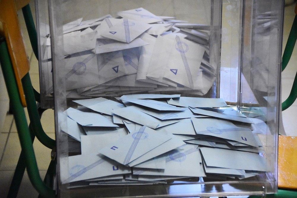 Αυτοδιοικητικές εκλογές: έκλεισαν οι κάλπες - H συμμετοχή, πότε αναμένονται τα πρώτα αποτελέσματα
