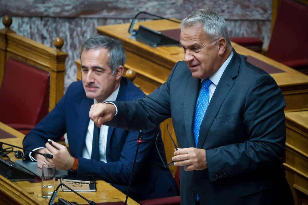 Βουλή: σύγκρουση Βορίδη-Ανδρουλάκη για το κράτος δικαίου