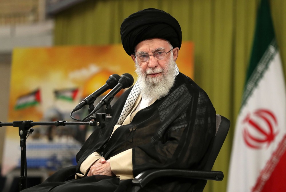Ιράν: συνάντηση του Χαμενεΐ με τον ηγέτη της Χαμάς, Χανίγια - Η Τεχεράνη απειλεί τις ΗΠΑ